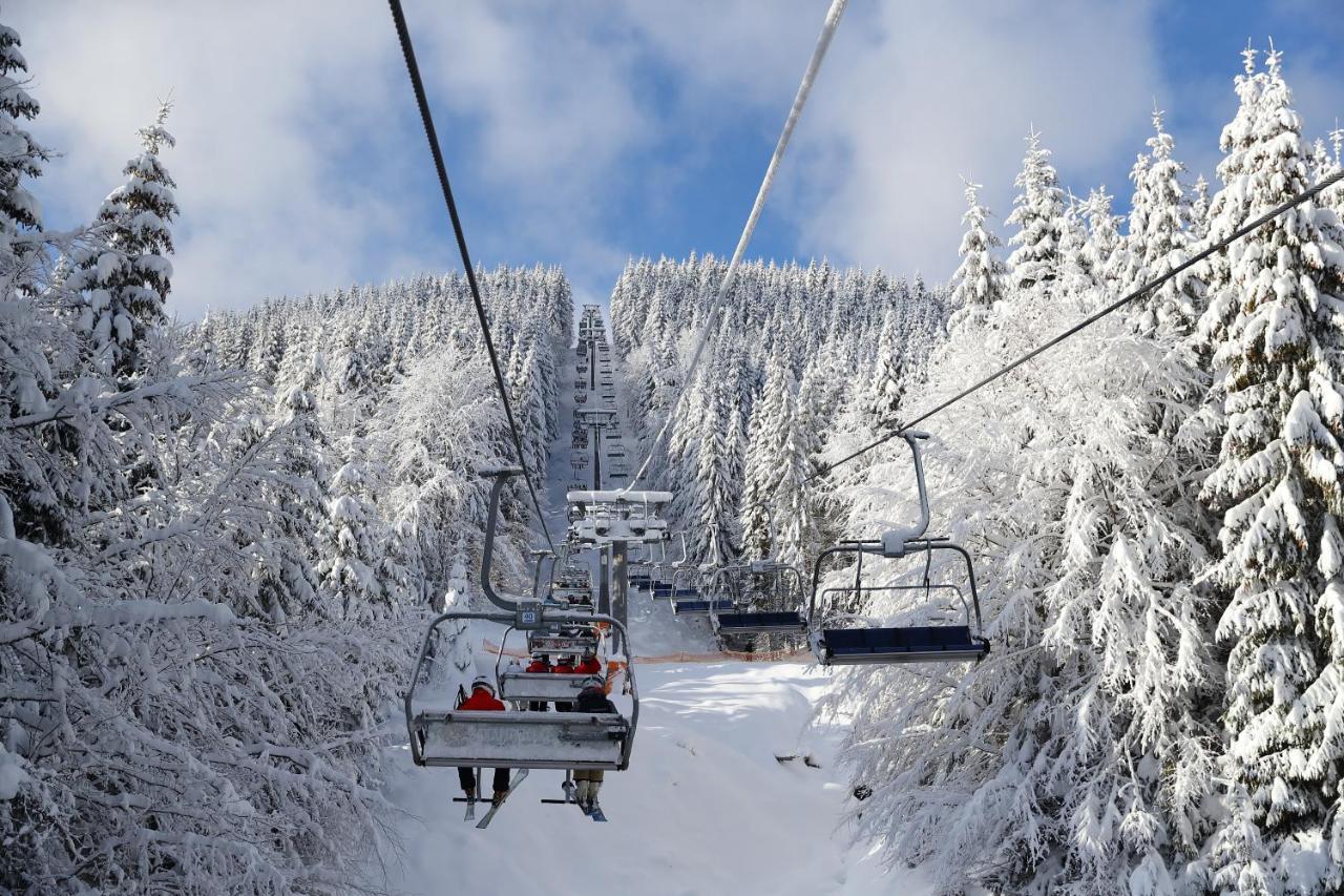 Bukovel Apart Bagian luar foto